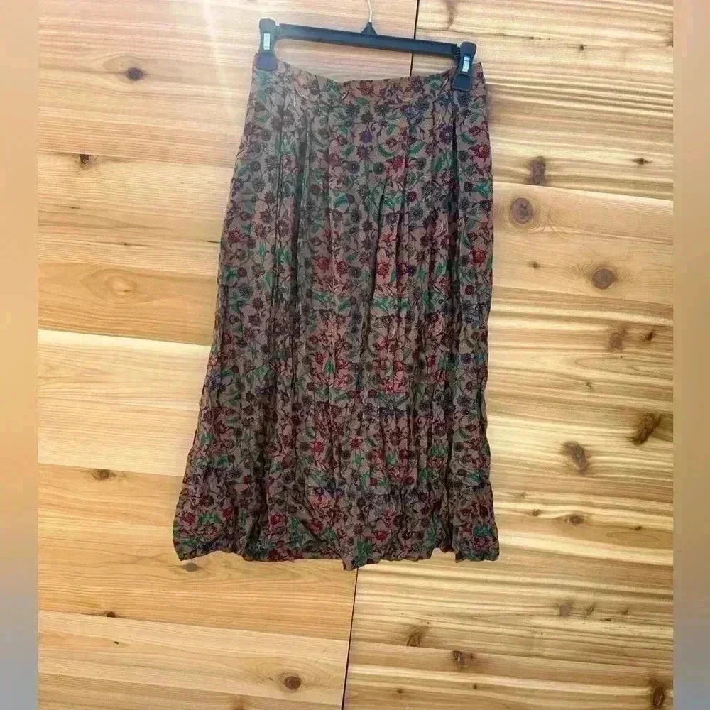 - Evan Picone Vintage 80's Floral Pockets Maxi Skirt Size 8
